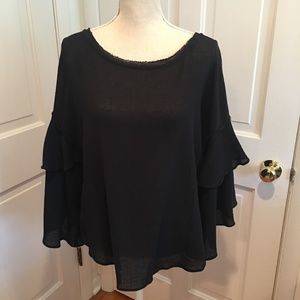 Free People Tiered Flowy Sleeve Keyhole Back Top M